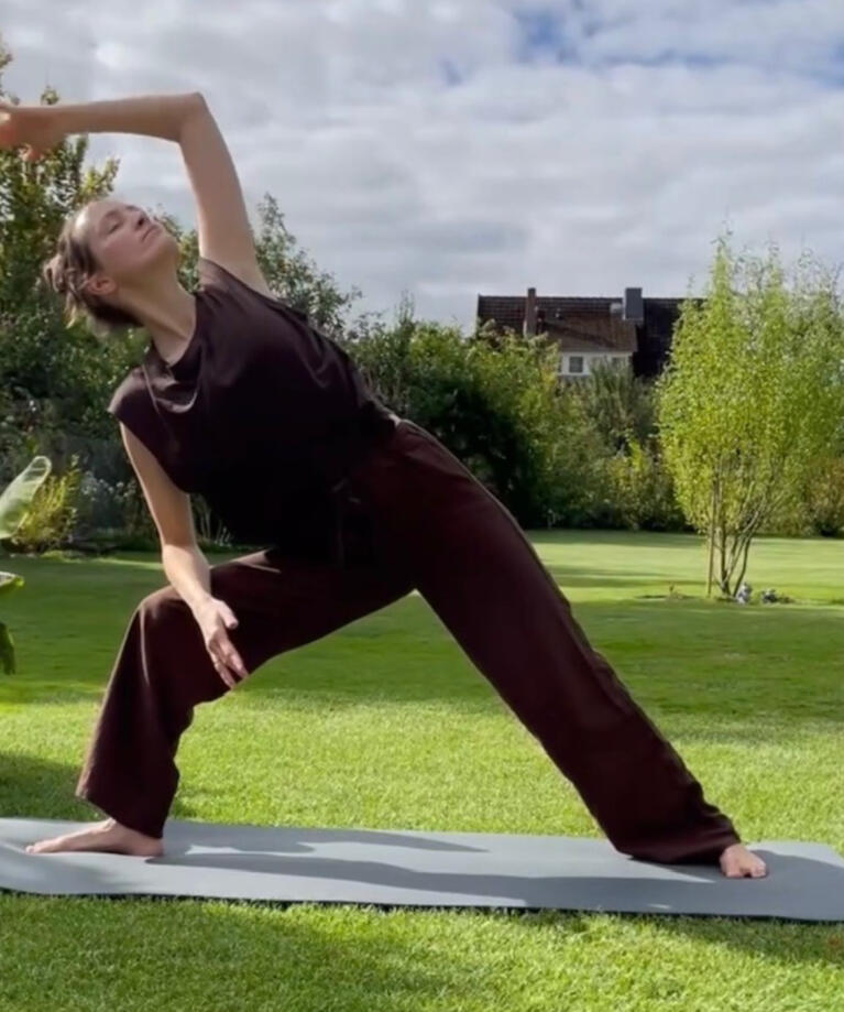 Meine Yogastunden Seitstütz Variante Yoga Asana